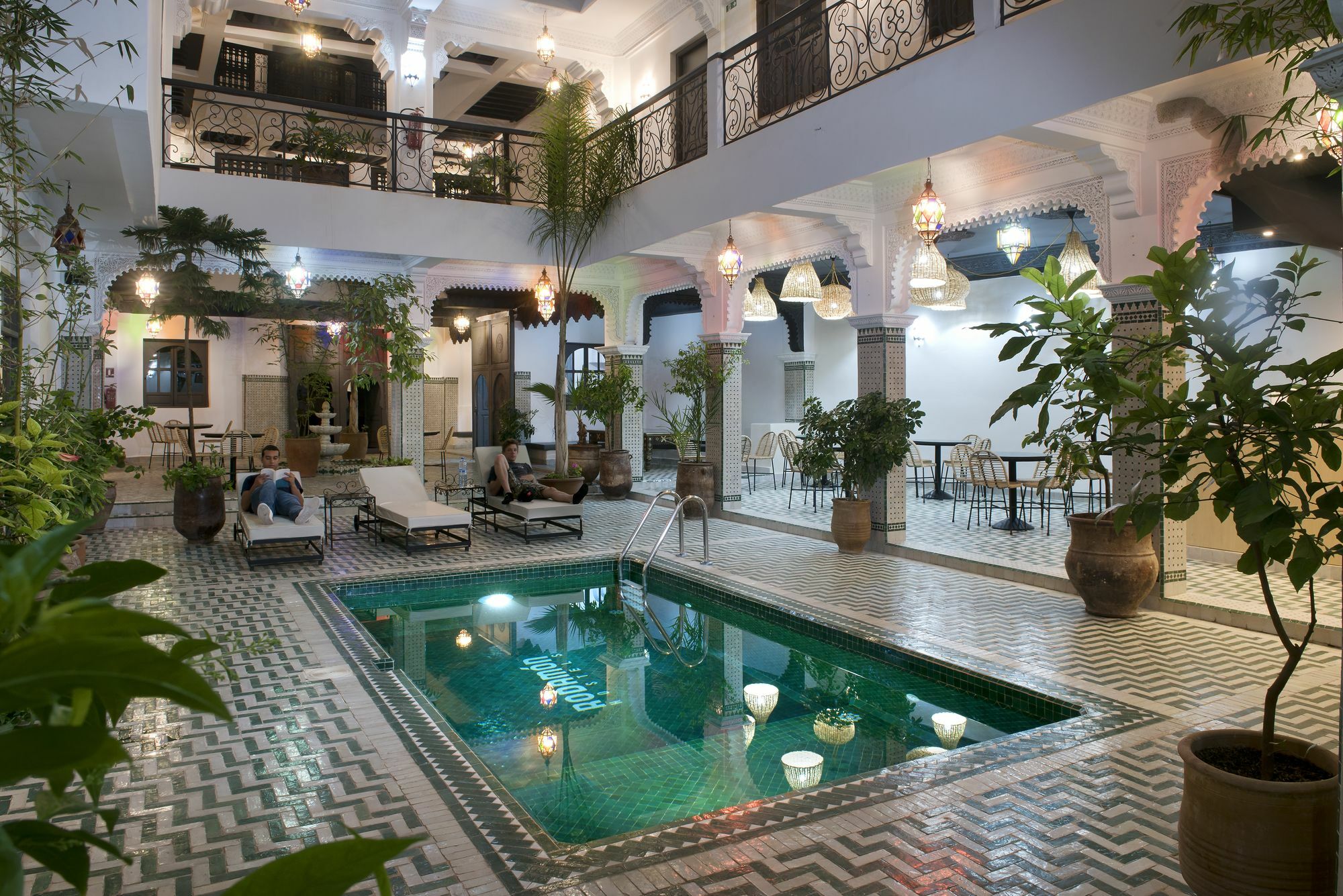 The Central House Marrakech Medina Маракеш Екстериор снимка